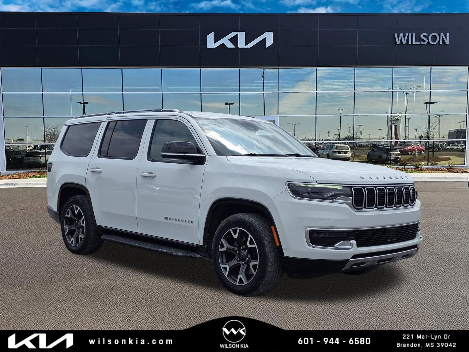 2024 Jeep Wagoneer Series III 4WD's photo