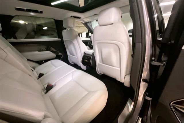 Used 2024 Gray Land Rover SE image 12