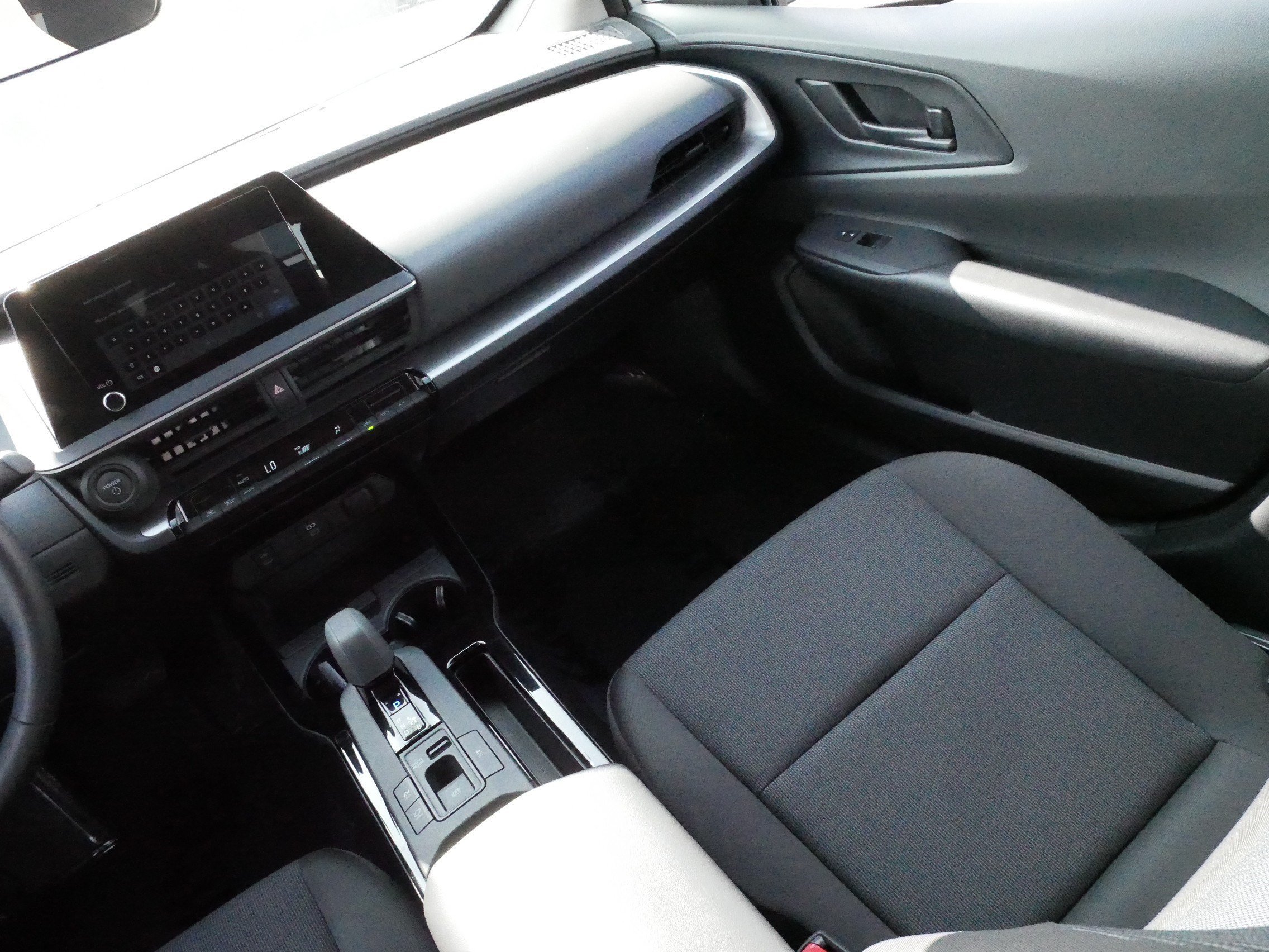 Certified Used 2025 CUTTING EDGE Toyota LE image 11