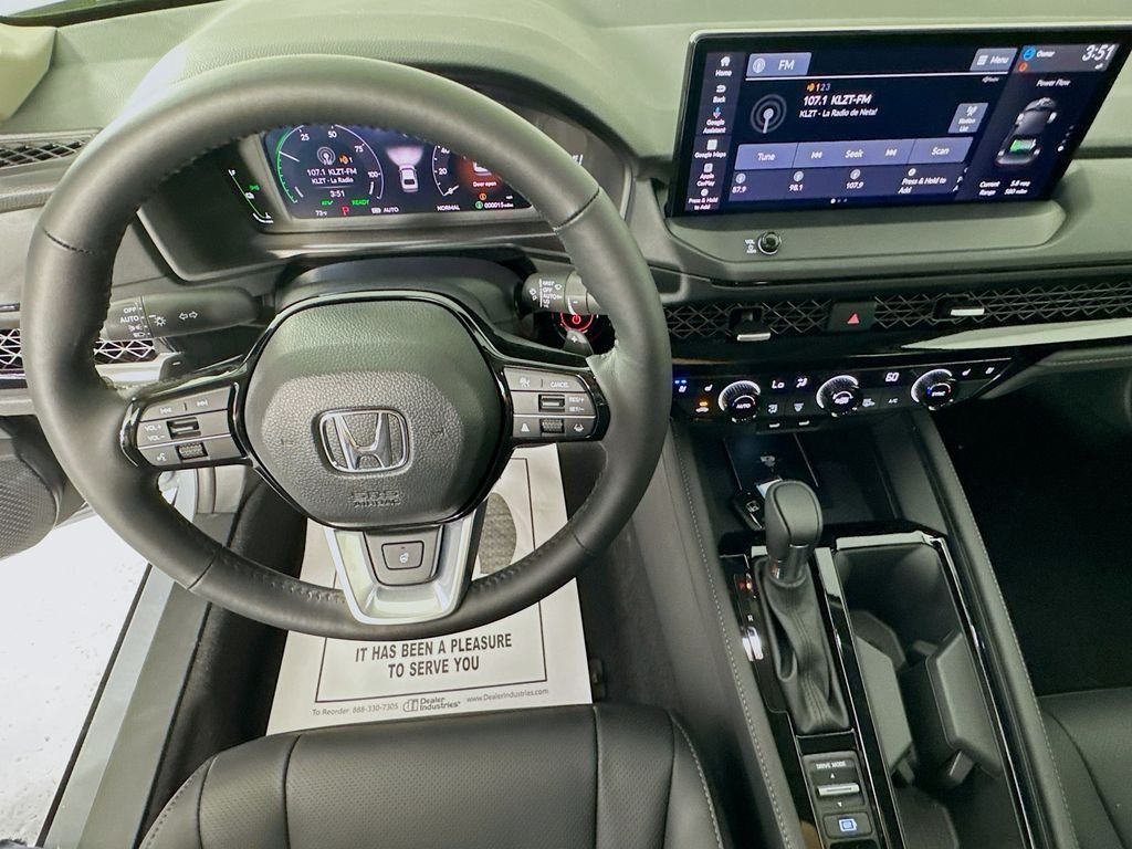 New 2026 Urban Gray Pearl Honda Touring image 17
