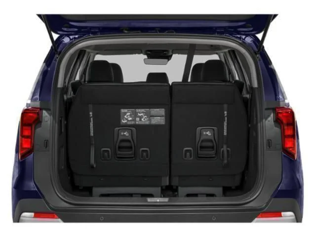 2026 Kia Carnival LXS - Photo 10