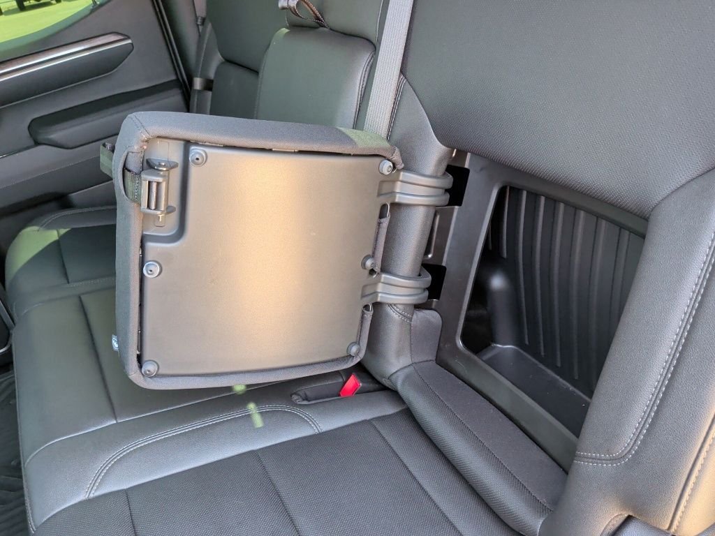Used 2022 Blue Chevrolet LTZ image 40
