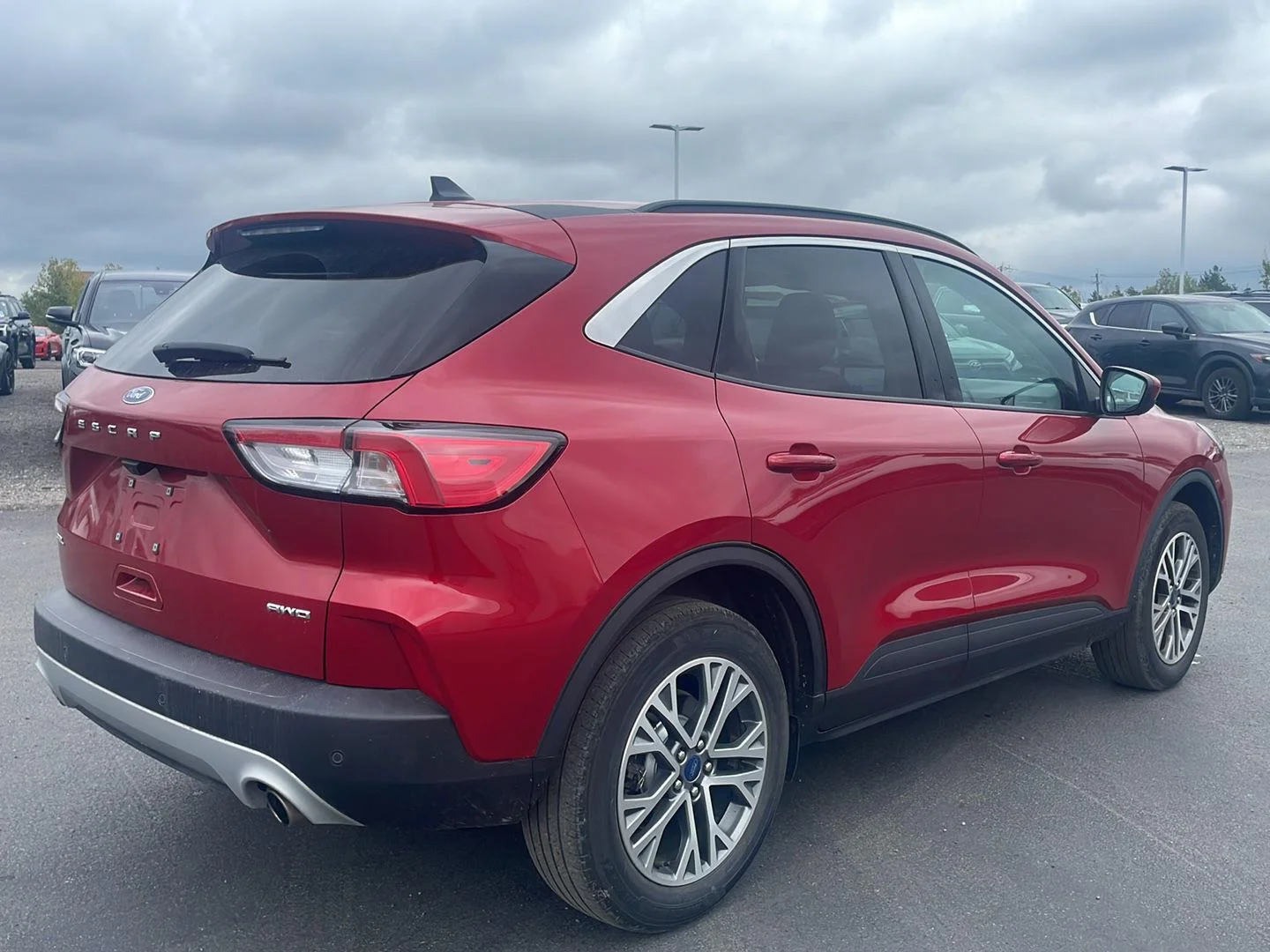 Used 2021 Rapid Red Metallic Tinted Clearcoat Ford SEL image 7