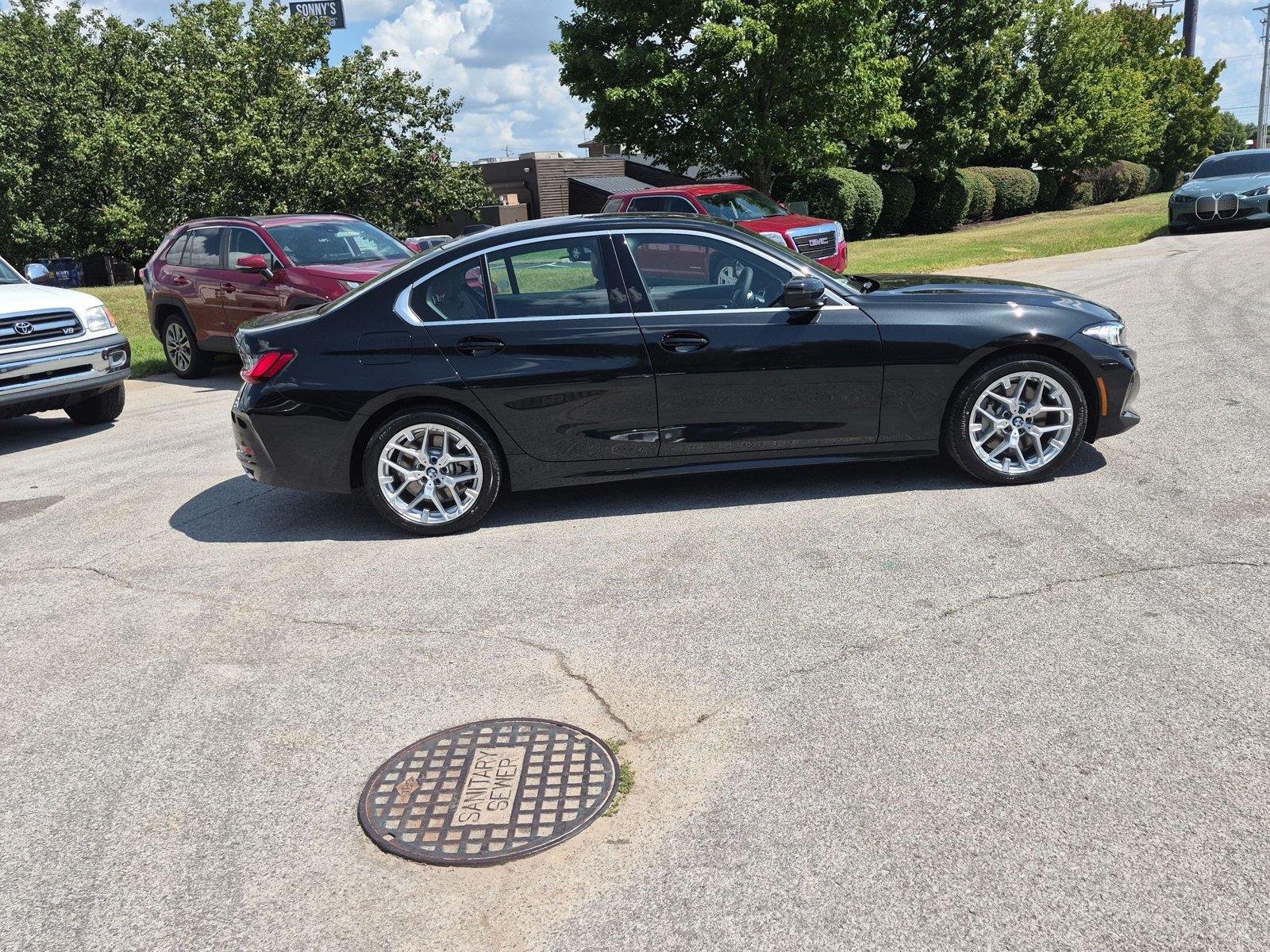 New 2026 Black Sapphire Metallic BMW 330i NA xDrive image 6