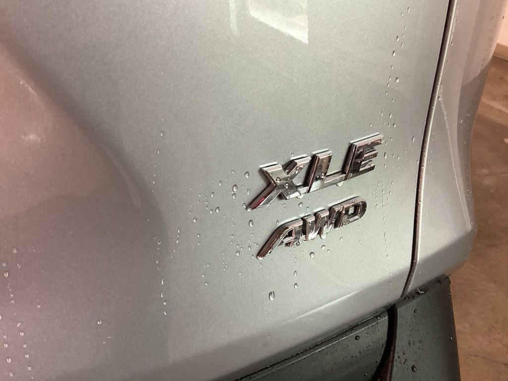 Used 2025 Silver Toyota XLE image 11