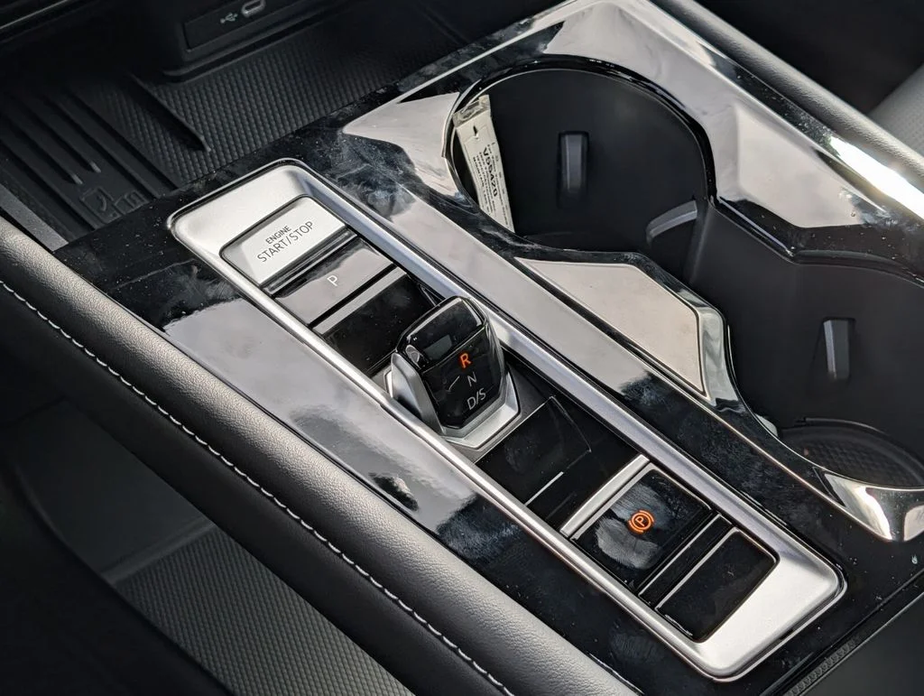 2026 Volkswagen Atlas Cross Sport SEL Premium R-LINE - Photo 28