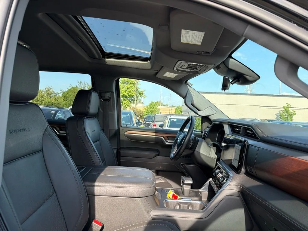 Used 2023 Black GMC Denali image 26
