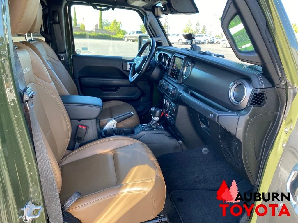 Used 2021 Green Jeep Rubicon image 15