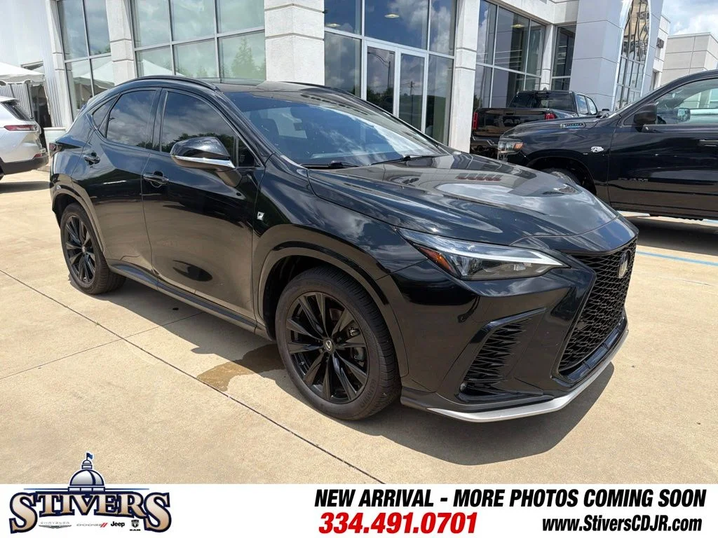 Used 2023 Black Lexus 350 F SPORT Handling image 1