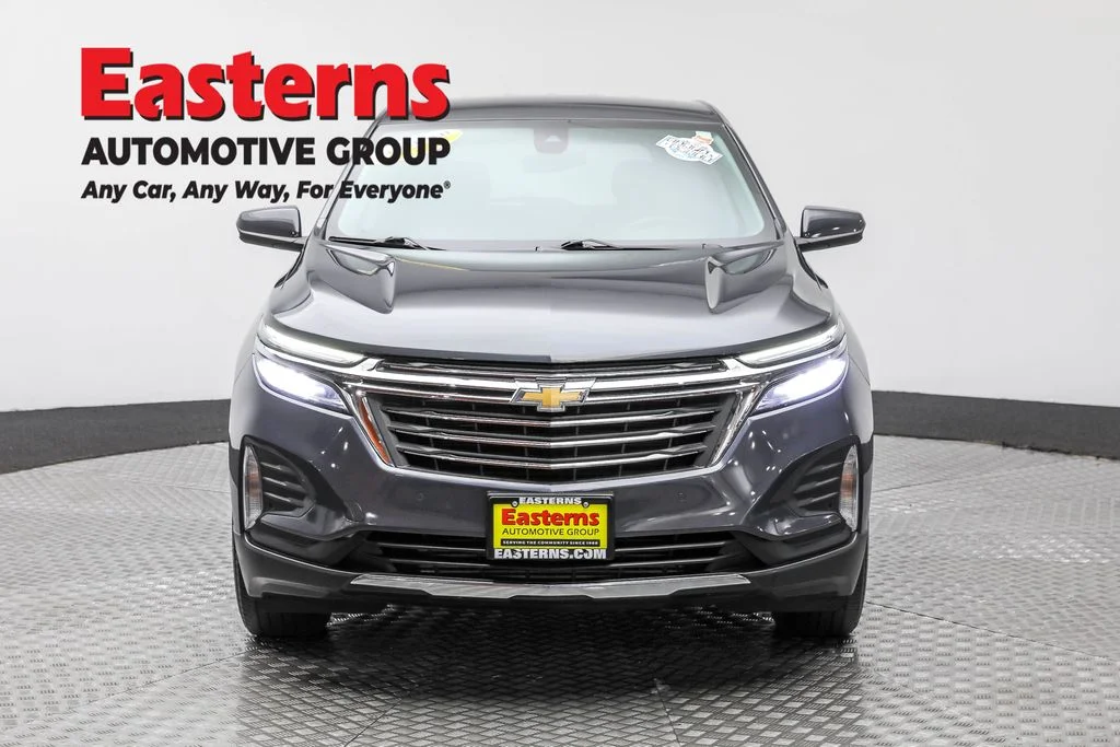 Used 2022 Gray Chevrolet LT image 2