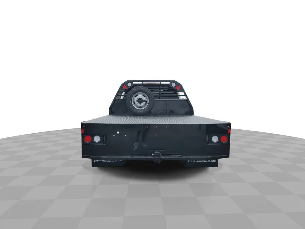 New 2026 Summit White Chevrolet Work Truck image 7