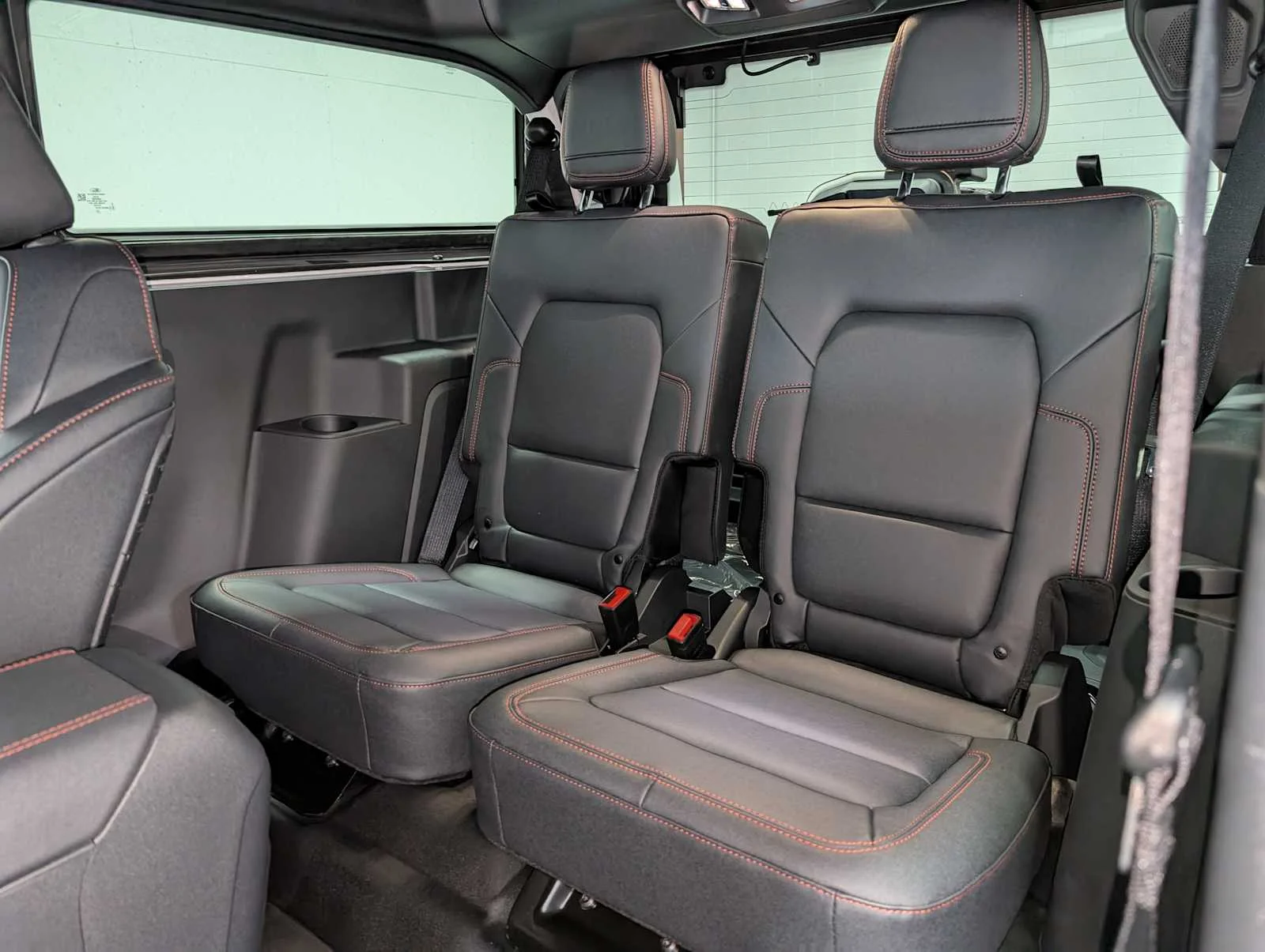 New 2025 Oxford White Ford Stroppe Edition image 20