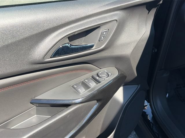 2026 Chevrolet Trax RS - Photo 17