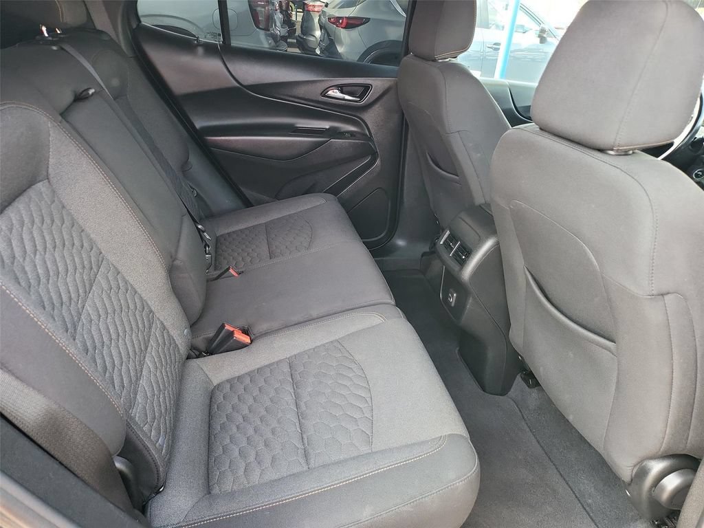 2020 Chevrolet Equinox LT - Photo 18