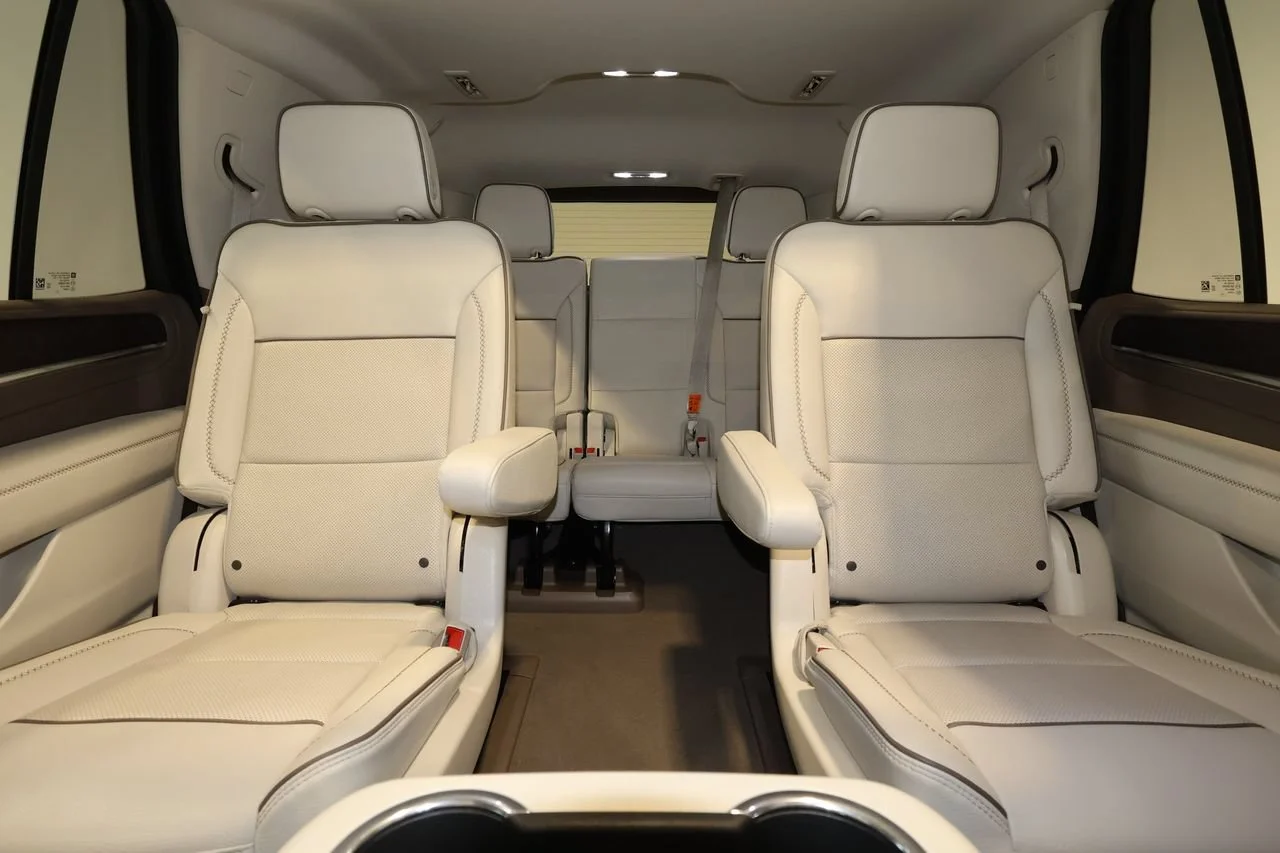 2023 GMC Yukon Denali - Photo 35
