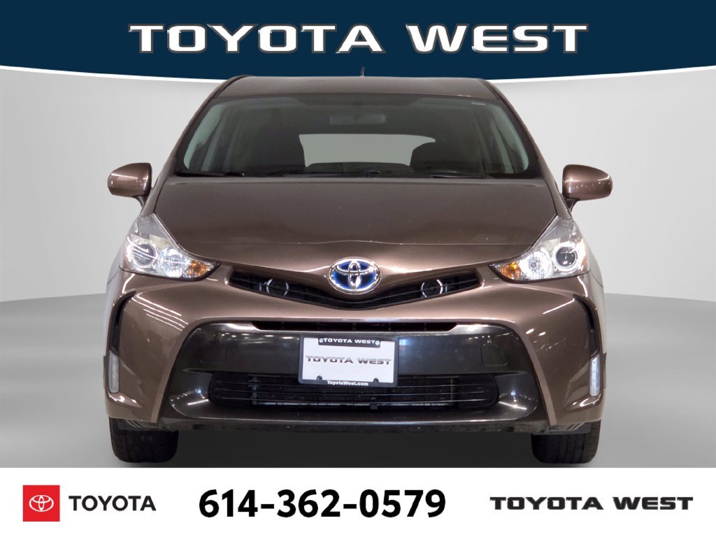 Used 2015 Brown Toyota Three image 2