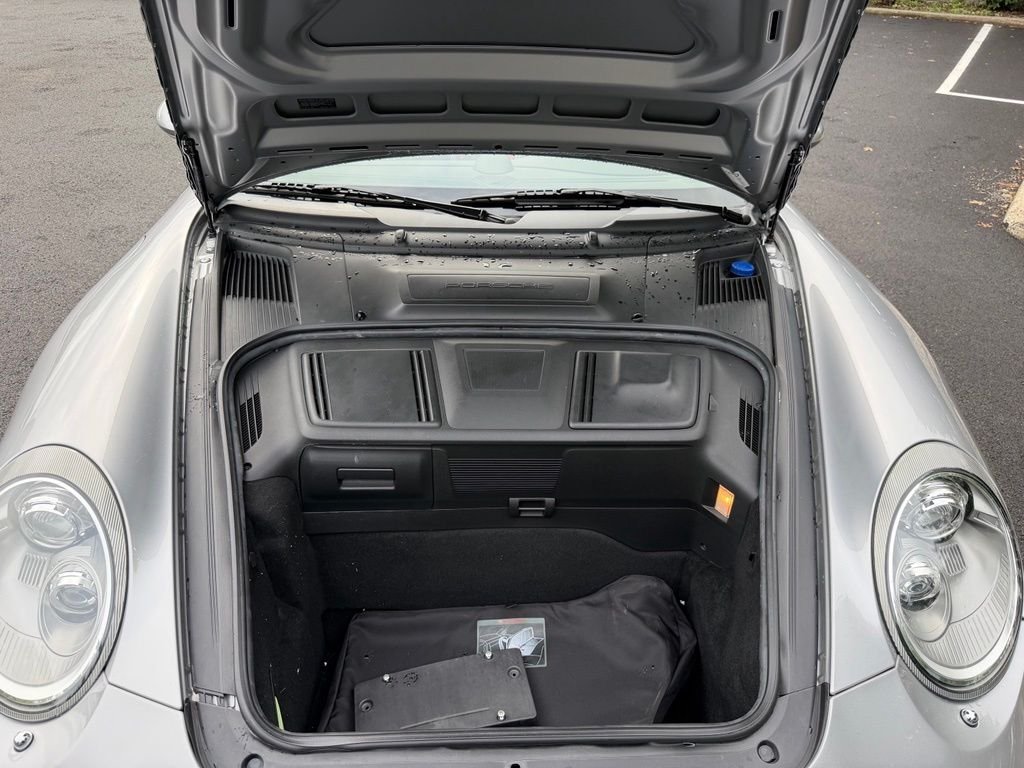 Used 2011  Porsche Carrera GTS image 8
