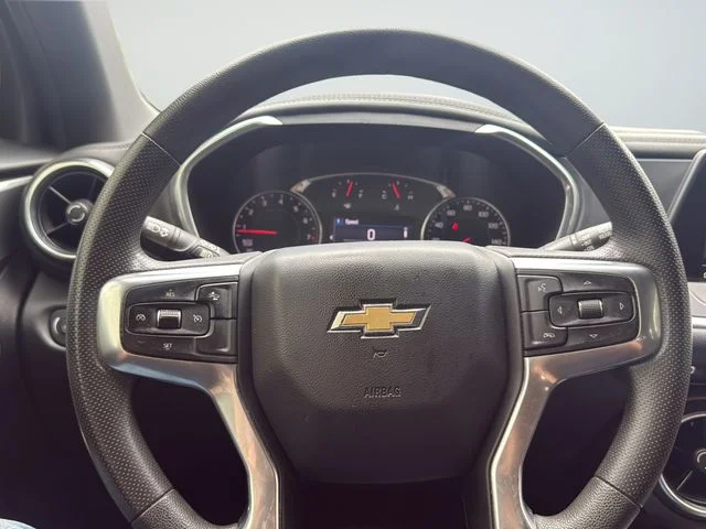 Used 2021 Silver Chevrolet LT image 27