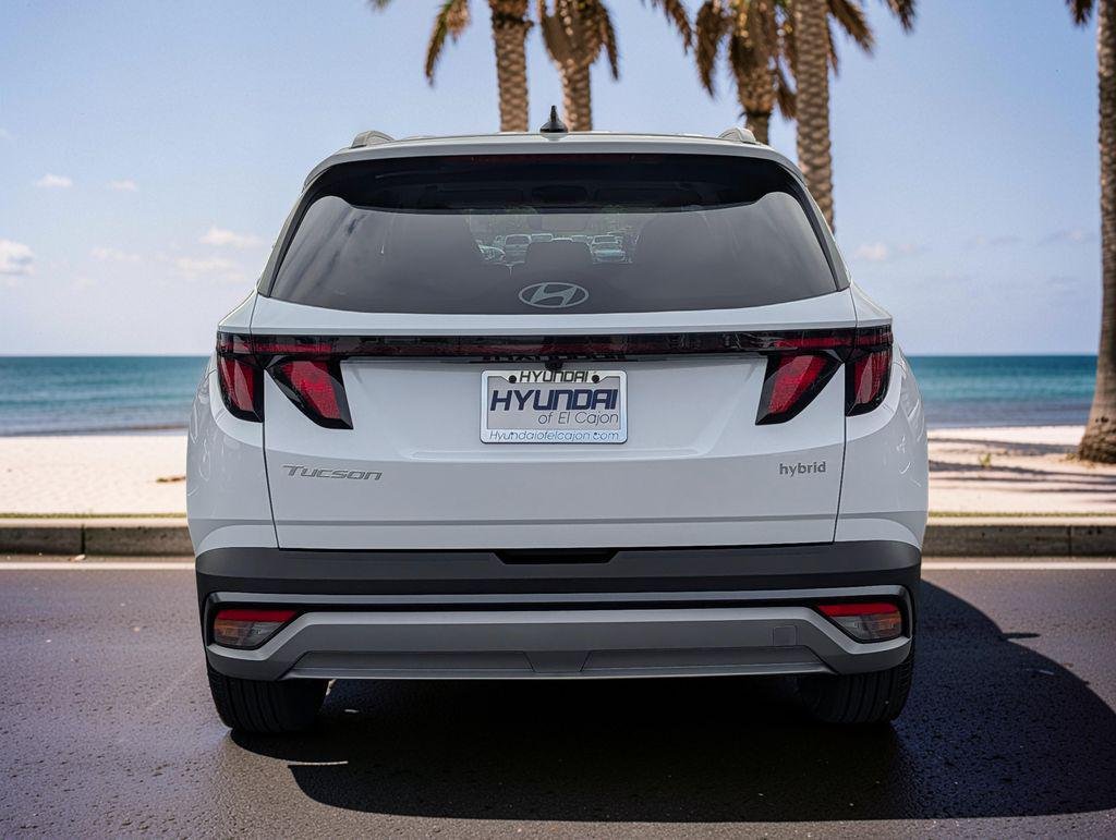 New 2026 White Hyundai SEL FWD image 6