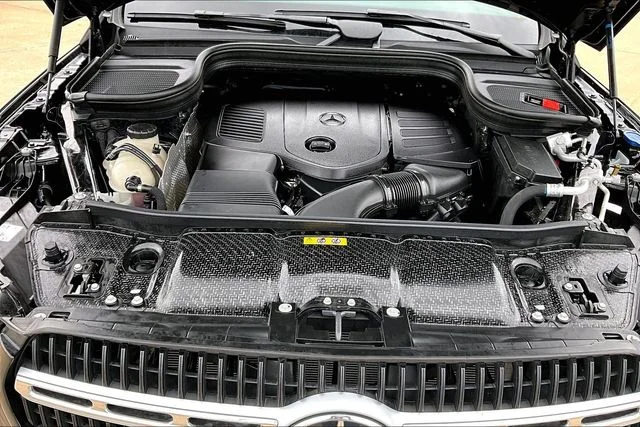 Used 2025 Black Mercedes-Benz GLE 350 image 9
