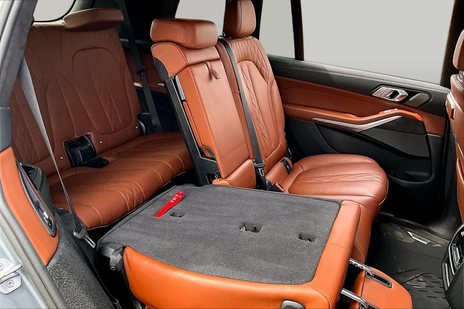 Certified Used 2024 Skyscraper Grey Metallic BMW xDrive40i image 17