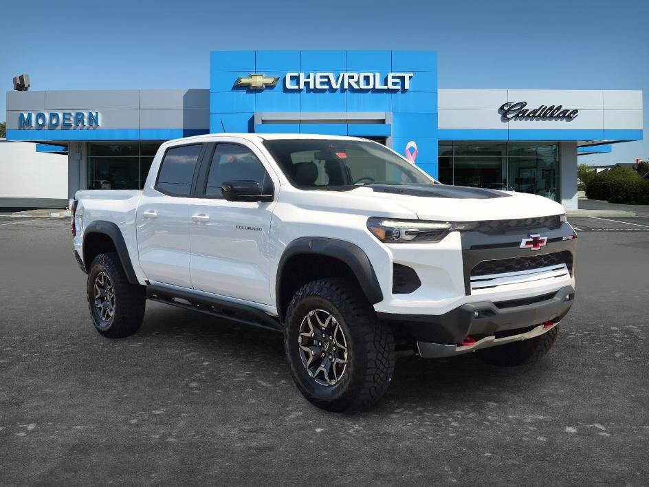2026 Chevrolet Colorado ZR2 - Photo 7