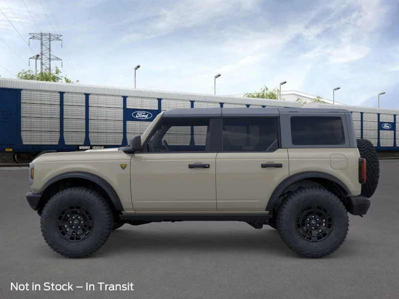 New 2026 Desert Sand Ford Badlands image 3