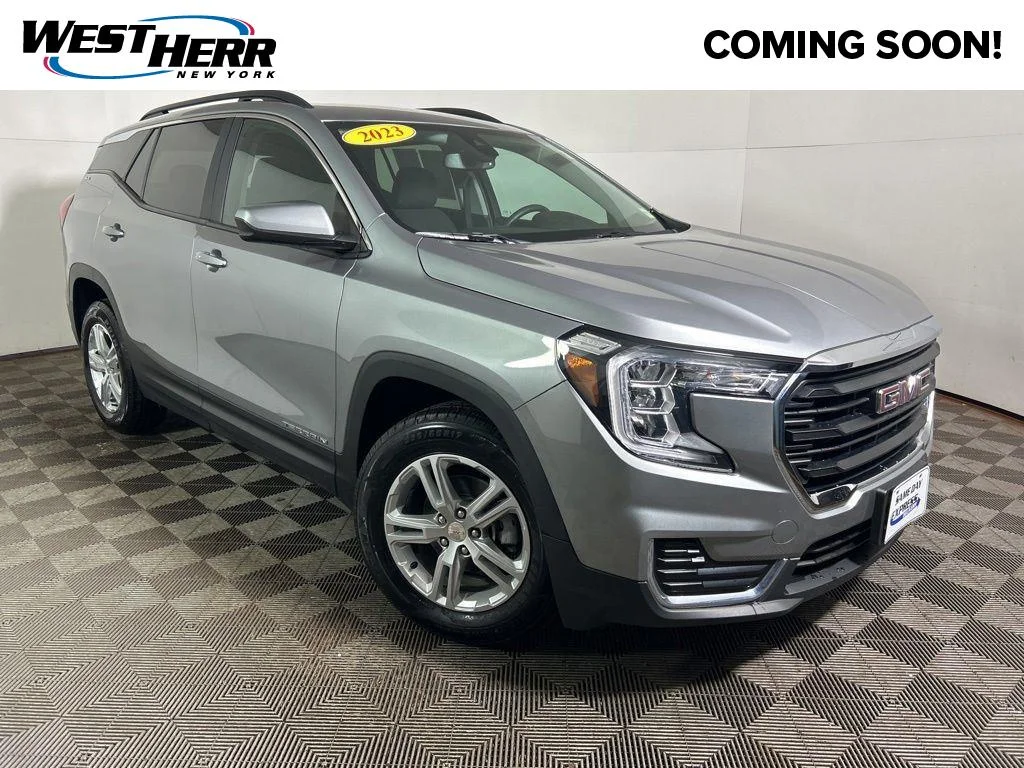 Used 2023 Sterling Metallic GMC SLE image 1