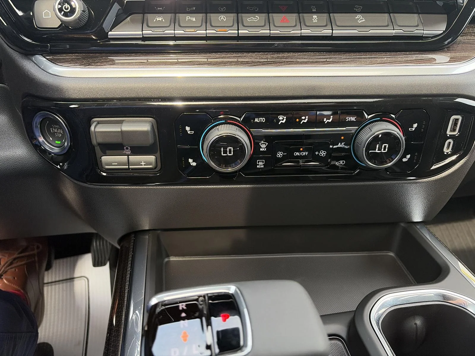 New 2026 Summit White Chevrolet LT Trail Boss image 30