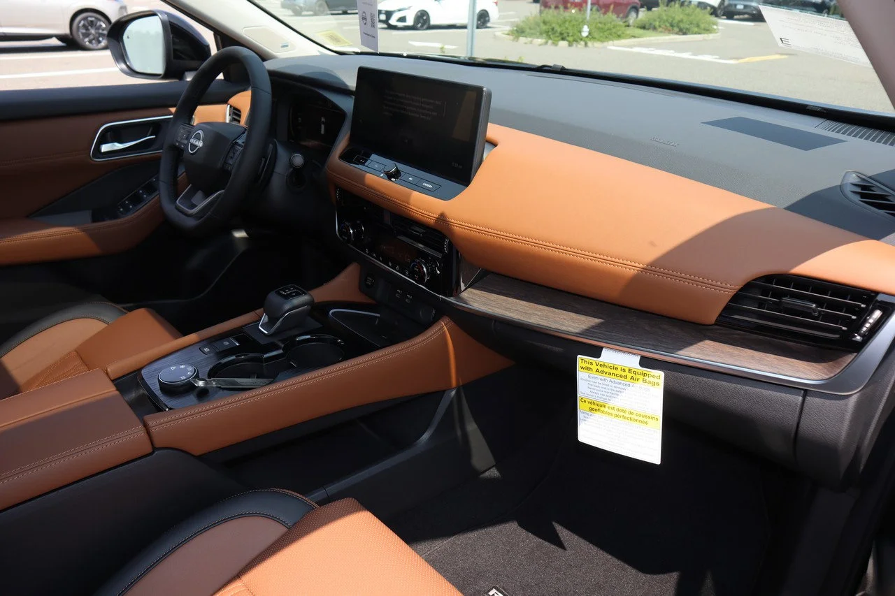 New 2026 Gun Metallic Nissan Platinum image 21