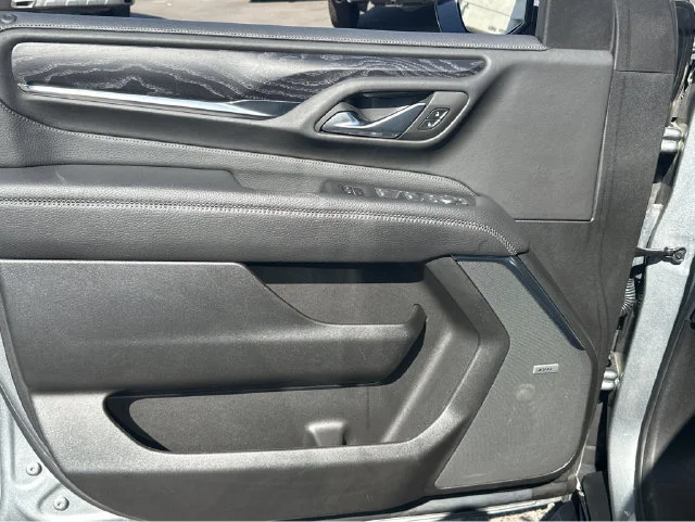 2023 GMC Yukon Denali - Photo 25