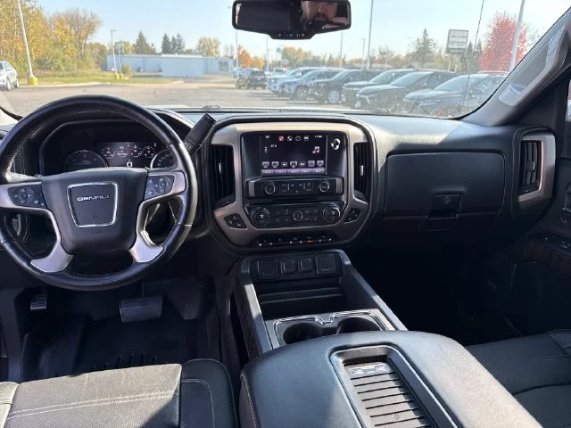 Used 2016 IRIDIUM METALLIC GMC Denali image 15