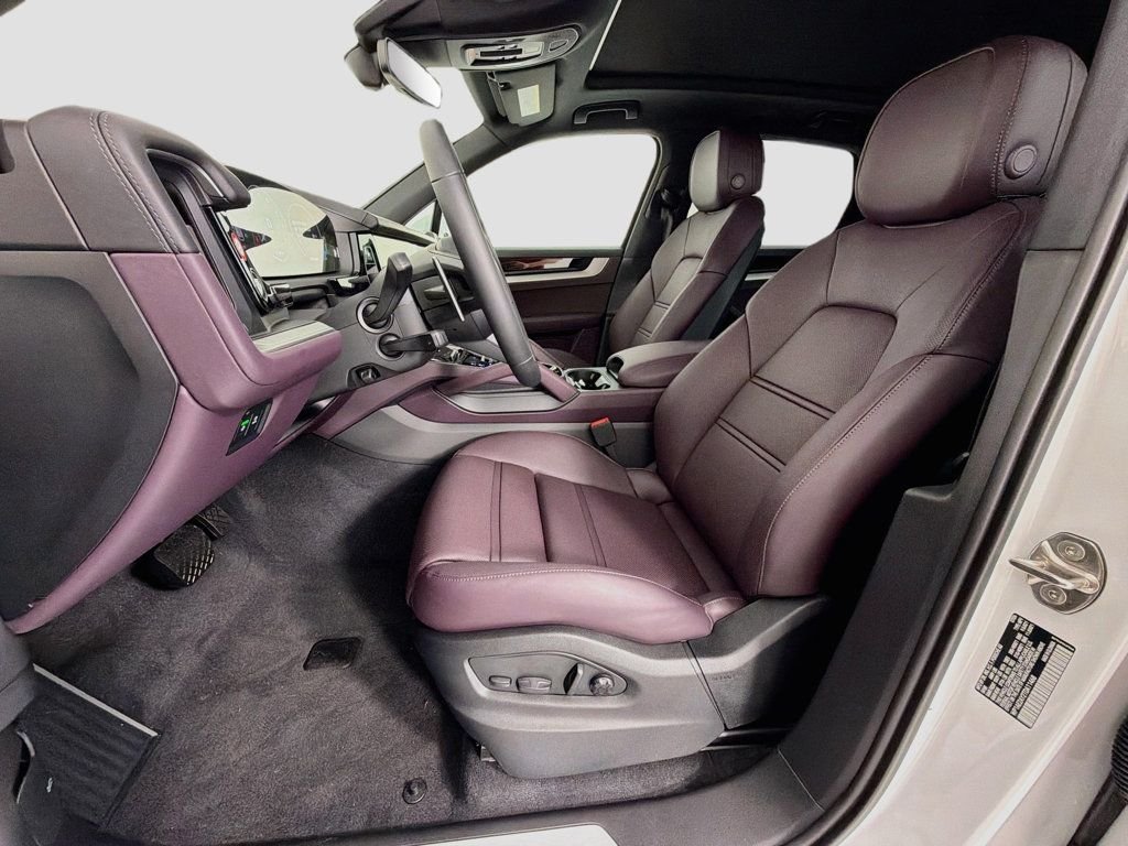 New 2026 White Porsche E-Hybrid AWD image 5
