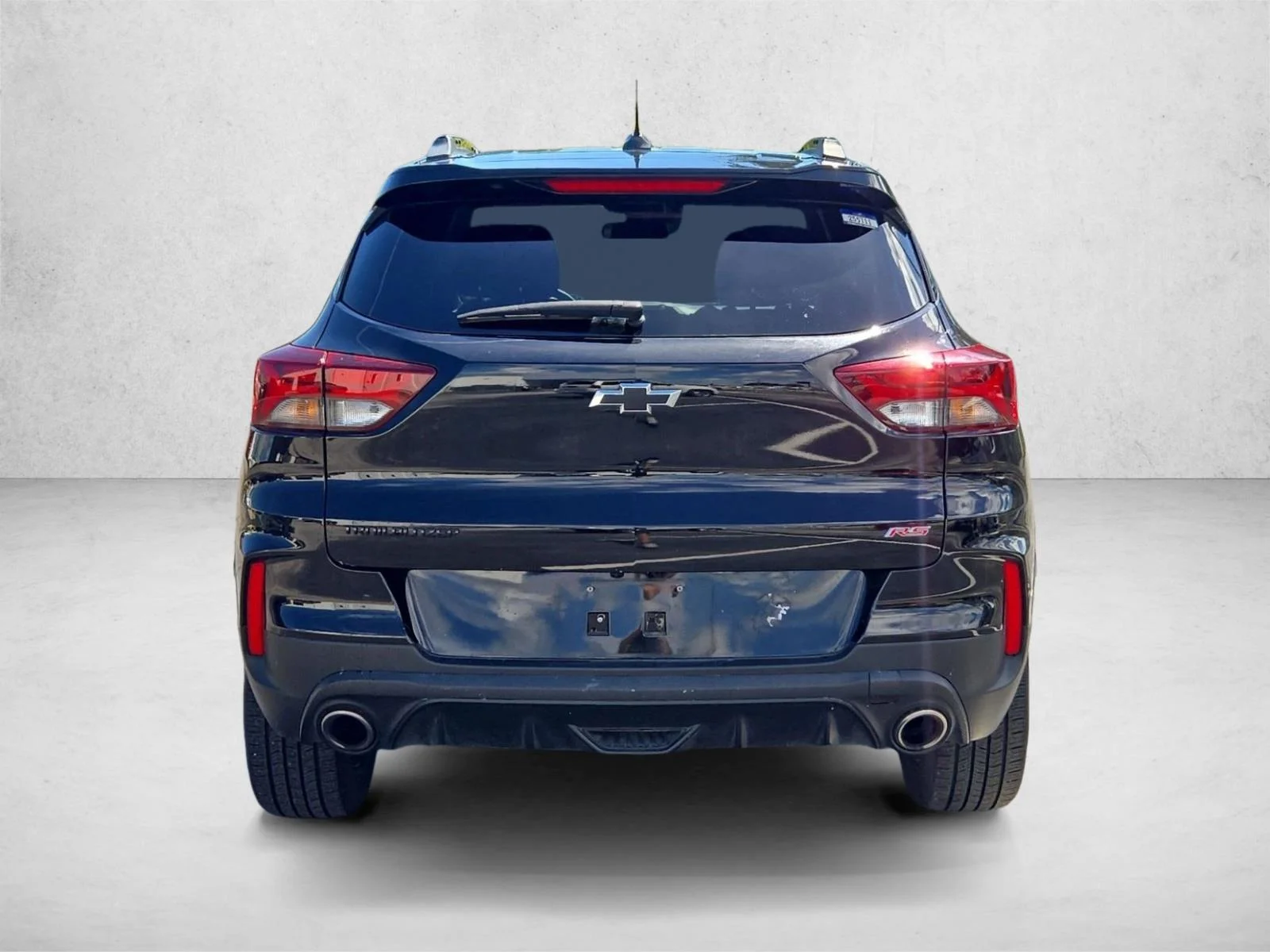 Used 2023 Mosaic Black Metallic Chevrolet RS image 6