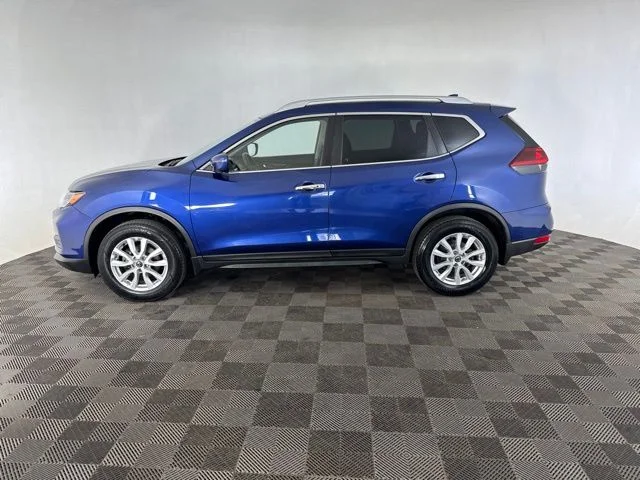 Used 2020 Blue Nissan SV image 8