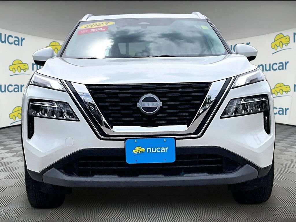 Used 2023 White Nissan SV image 2