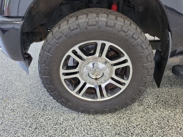 Used 2015 Black Ford Platinum image 5