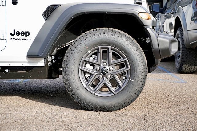 New 2026 Bright White Clear-Coat Exterior Paint Jeep Sport S image 8