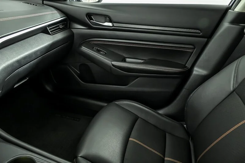 2022 Nissan Altima SR - Photo 28
