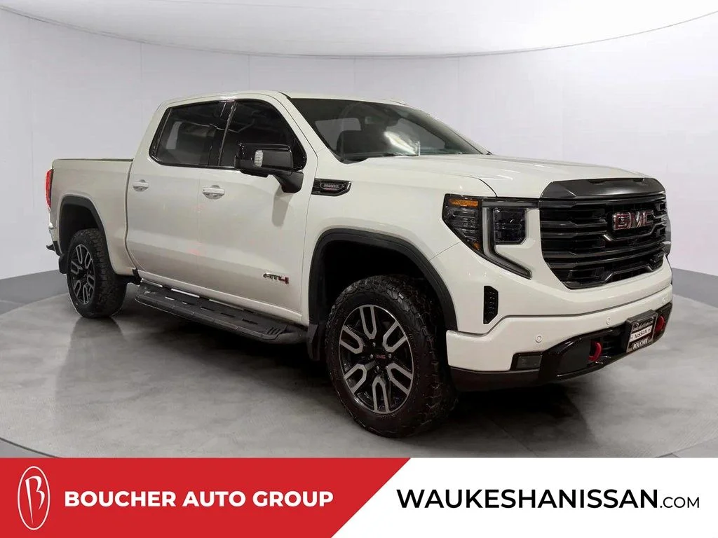 2023 GMC Sierra AT4 4WD Crew Cab Short Box's photo