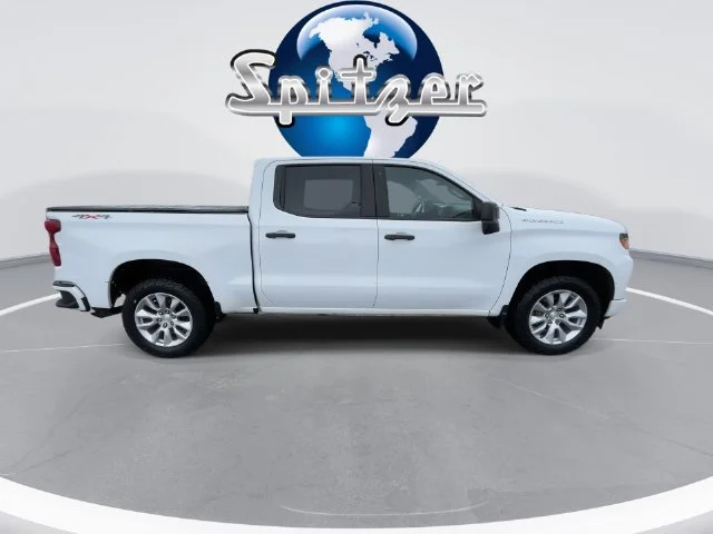 2022 Chevrolet Silverado 1500 Custom - Photo 16