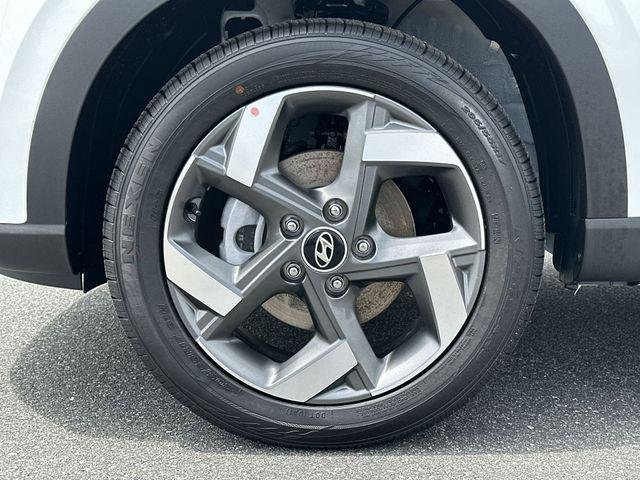 New 2026 White Hyundai SEL image 35