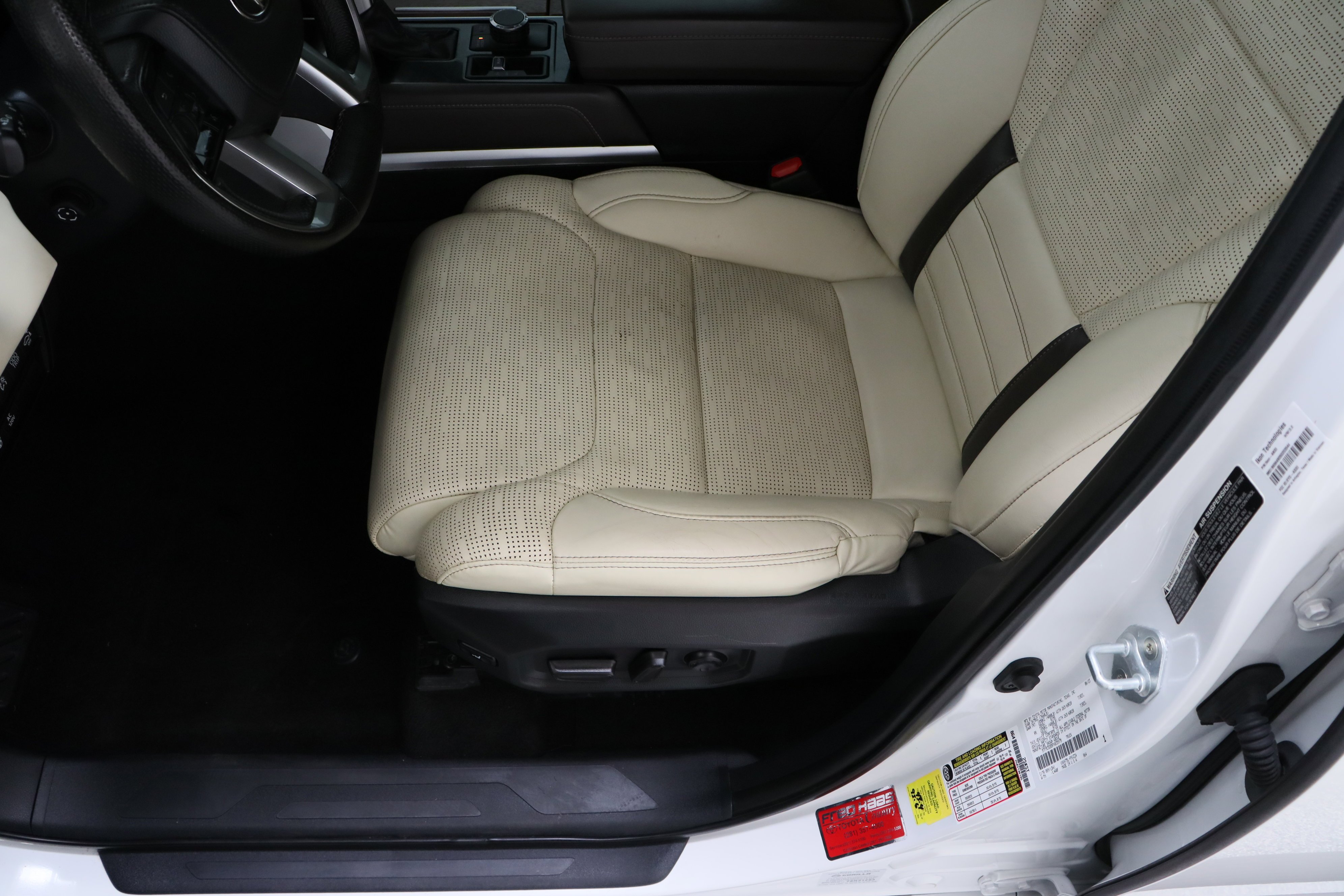 Used 2023 Wind Chill Pearl Toyota 1794 Edition Hybrid 3.4T image 15