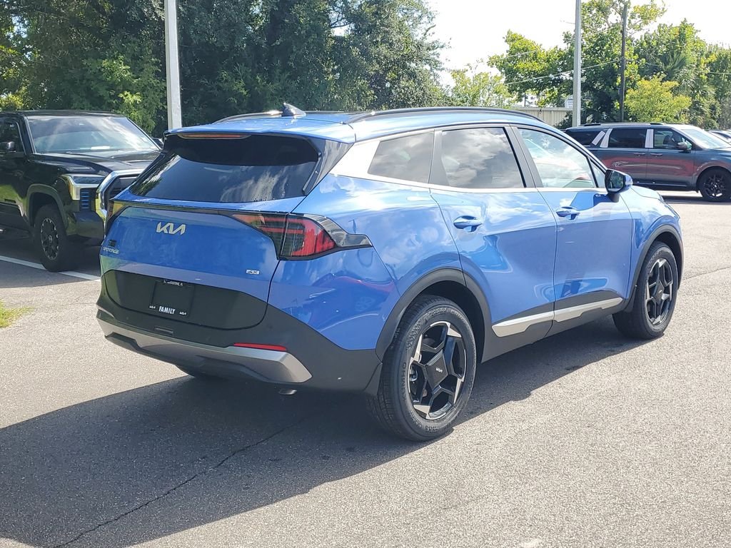 2026 Kia Sportage EX - Photo 8