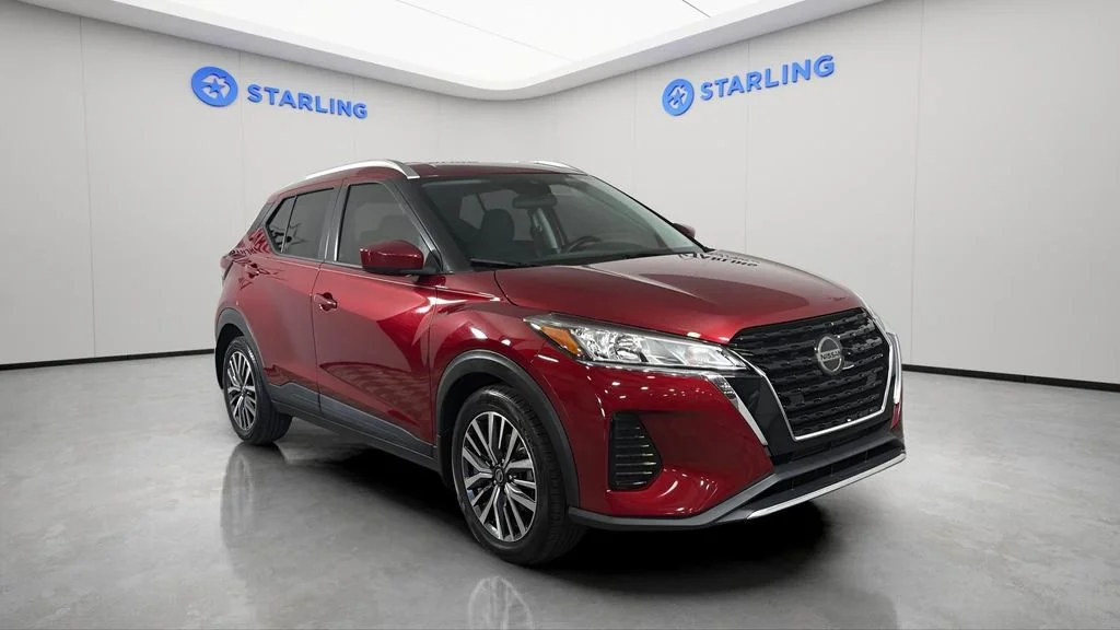 Used 2021 Red Nissan SV Xtronic CVT image 13