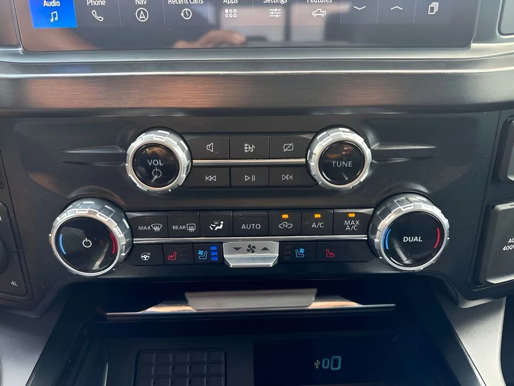 Used 2023 White Ford Lariat image 15