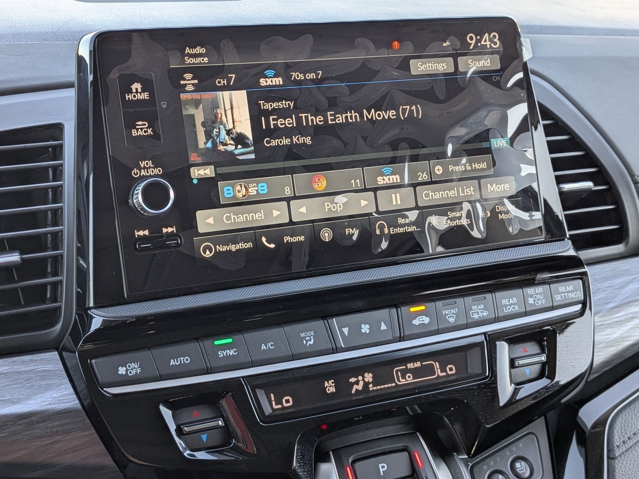 2026 Honda Odyssey Elite - Photo 11