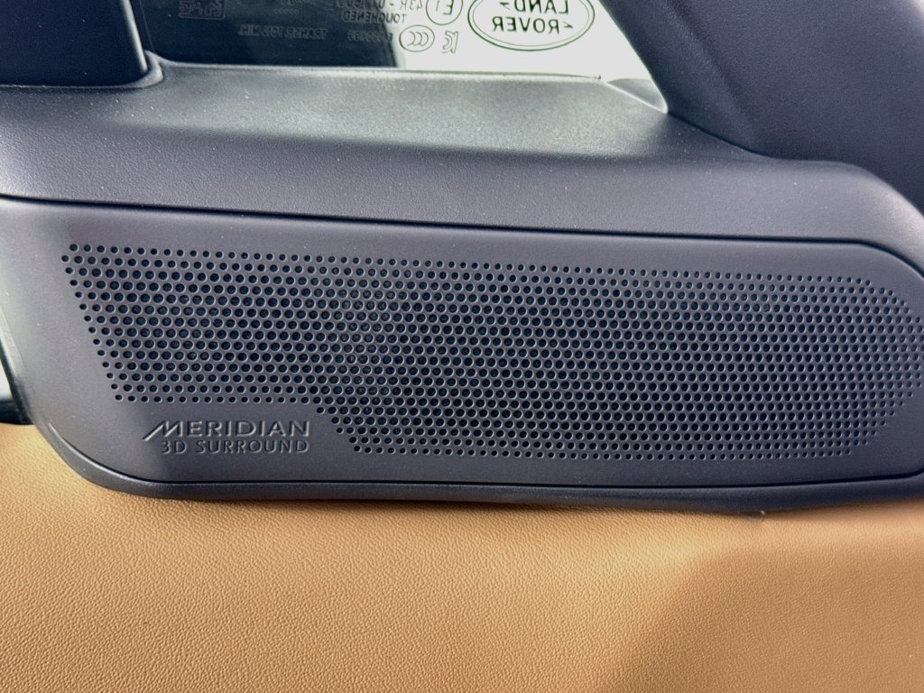 New 2027 Borasco Grey Land Rover Dynamic SE image 20