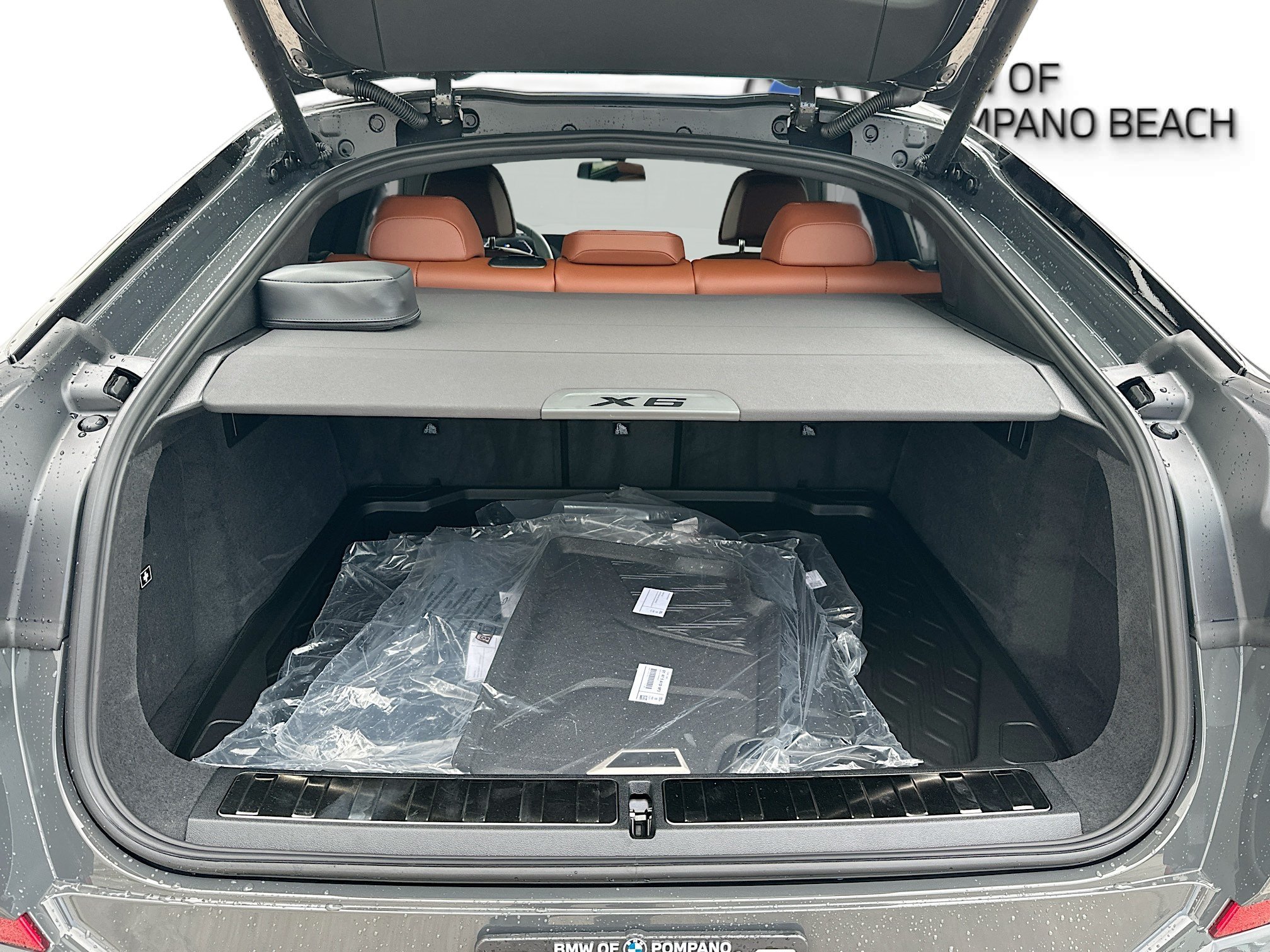 New 2027 Dravit Grey Metallic BMW xDrive40i image 18