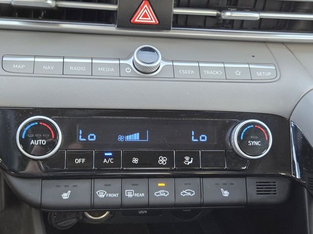 Used 2025 Blue Hyundai SEL Convenience image 30